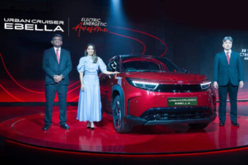Lucid EV Sales Jump 55% With New SUV Launch - Image 5