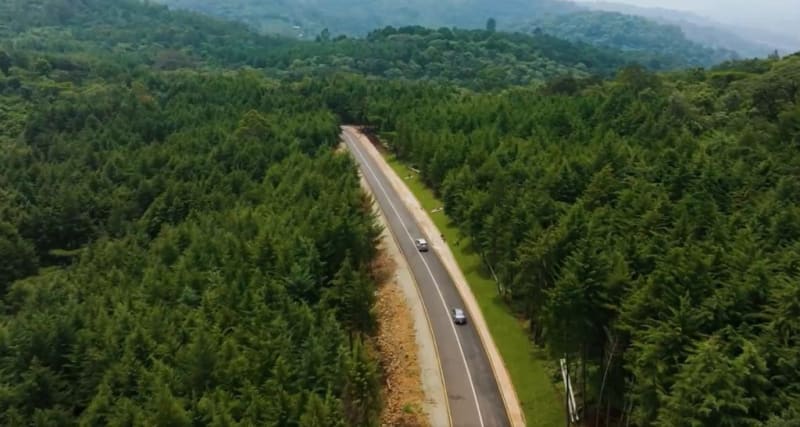 Ethiopia Builds Rural Roads to Connect Farmers to Markets