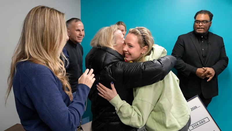 Ohio Senior Wins $158K Full-Tuition Scholarship