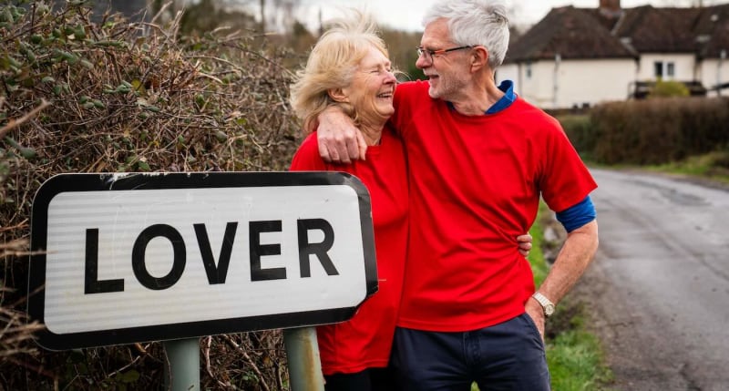 UK Village Called Lover Mails 10,000 Valentine's Cards