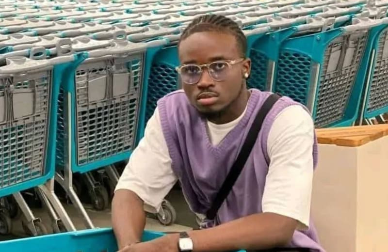 Strangers Raise 106% to Bring Student Isaac Home to Nigeria