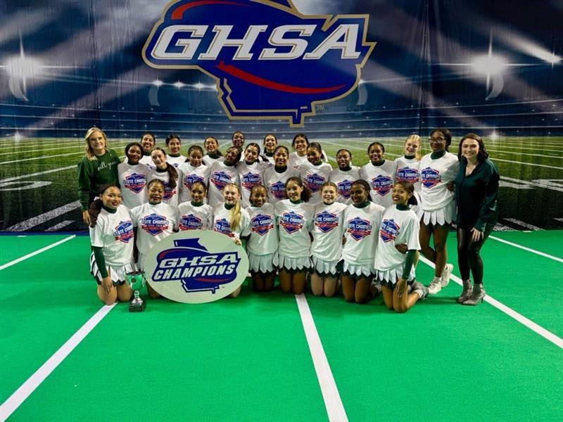 Georgia Cheerleaders Break Barrier to Reach Nationals - Image 2