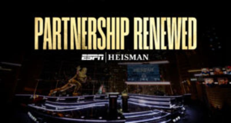 Indiana's Mendoza Wins Heisman and National Title at Home - Image 4