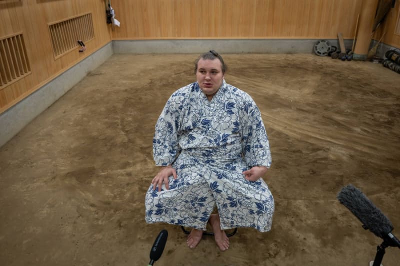 Ukrainian Refugee, 21, Becomes Sumo Star in Japan