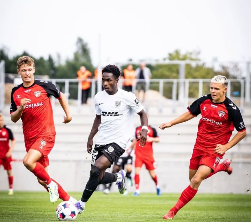 18-Year-Old Ghanaian Star Mentored by Chelsea Legend