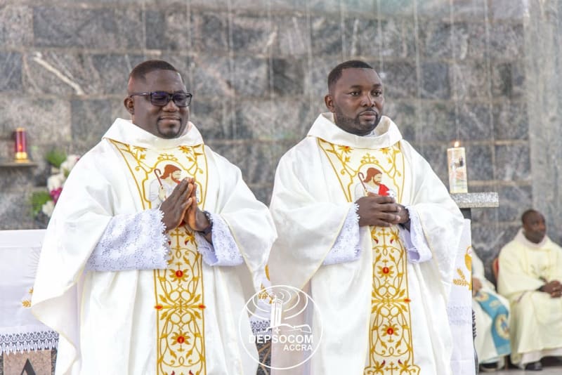 Ghana Celebrates Two New Missionary Priests in Accra