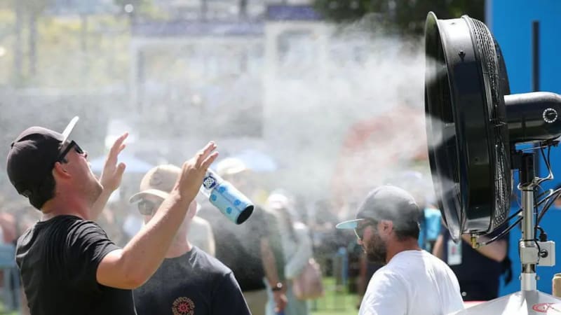Australian Open Protects Players From 42°C Melbourne Heat
