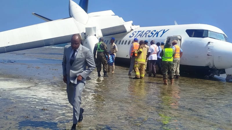 Pilot Saves 55 Lives After Emergency Landing in Somalia
