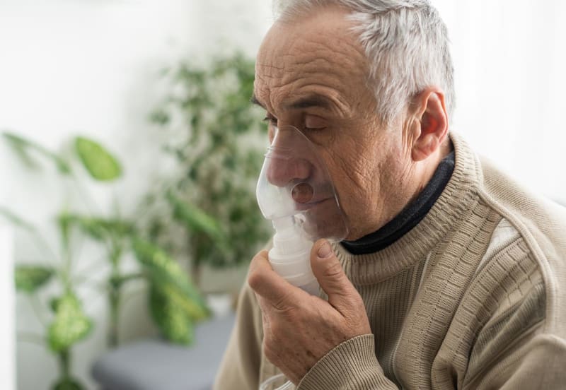 England Approves Breakthrough COPD Treatment for 30,000