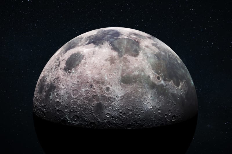 NASA Picks 3 Moon Missions to Prep for Human Exploration