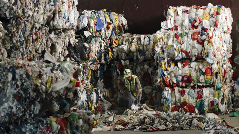 U.S. Could Cut Plastic Waste 11% Through Reuse Programs