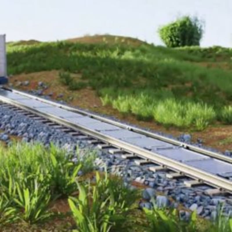 France Tests Solar Panels on Active Railway Tracks - Image 2