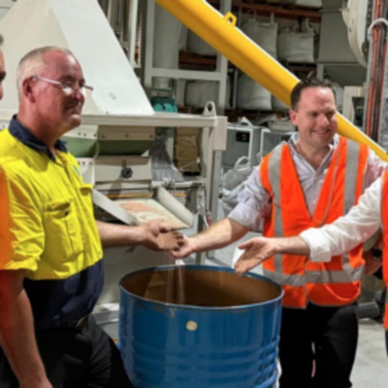 Australia Invests $24.7M in Solar Panel Recycling Program - Image 2