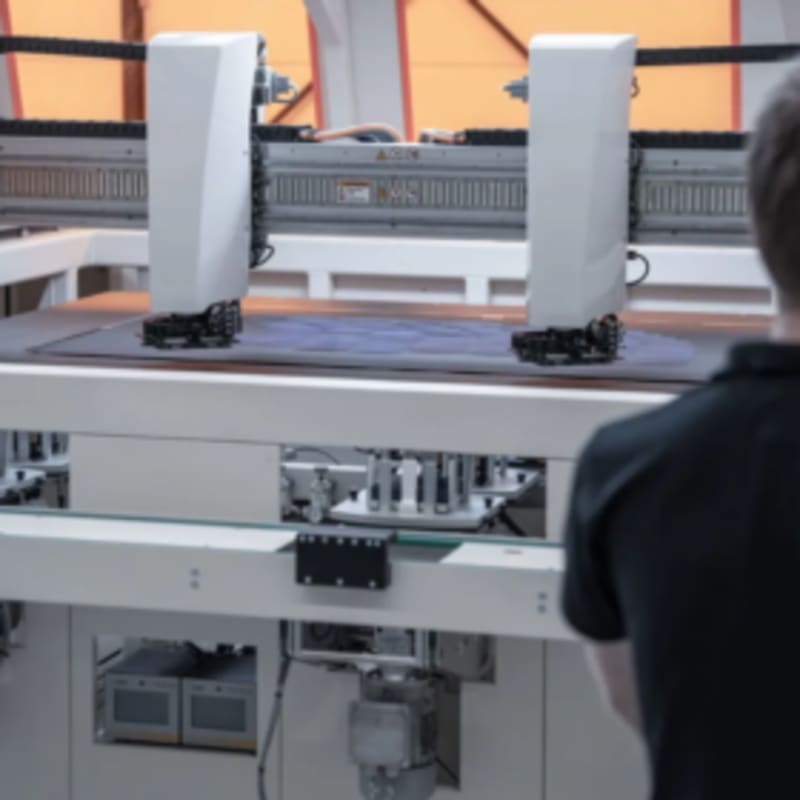 Nissan's Solar-Powered Car Cuts Charging Trips by Half - Image 2