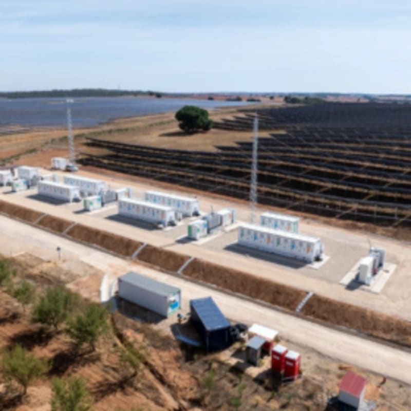 Spain Launches Largest Battery Storage Systems for Clean Energy - Image 2