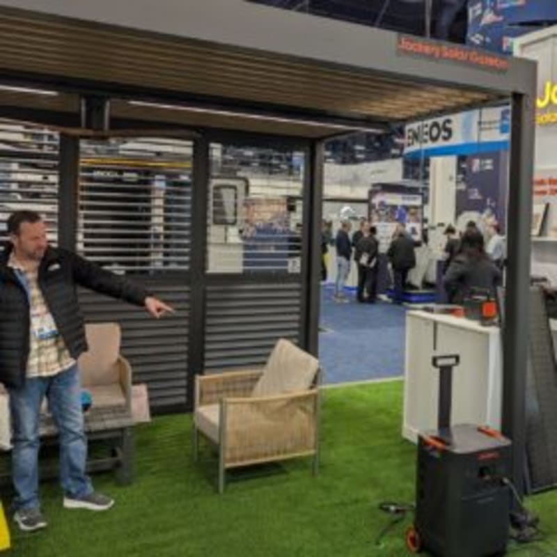 Solar Gazebo Powers Your Home While You Relax Outside - Image 2