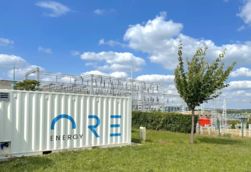 Iron-Air Battery Stores Power for 4 Days in France