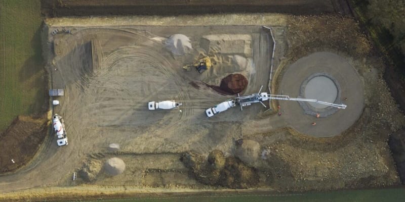 Germany's First Hybrid Wind-Solar Plant Shares One Grid