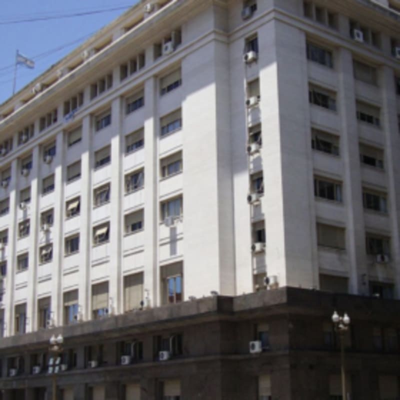 Argentina Invests $700M in Battery Storage to Power Millions - Image 2