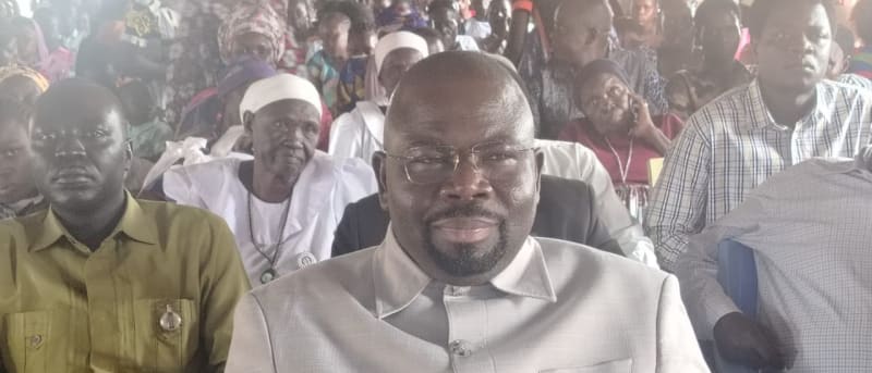 Governor Daniel Badagbu Rimbasa speaking with church leaders and community members in Juba