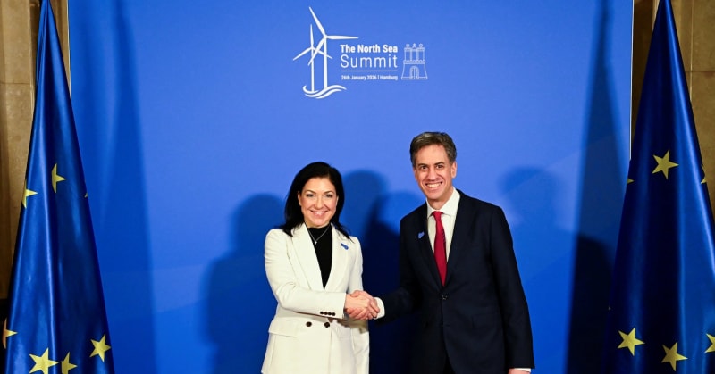 British and German energy officials meet at North Sea summit to announce offshore wind partnership