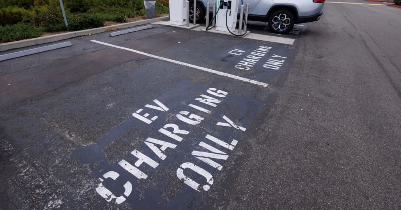 Judge Restores $5B EV Charging Network Funding