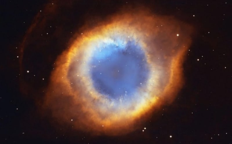 Webb Telescope Captures Stunning 'Eye of Sauron' Nebula - Image 3