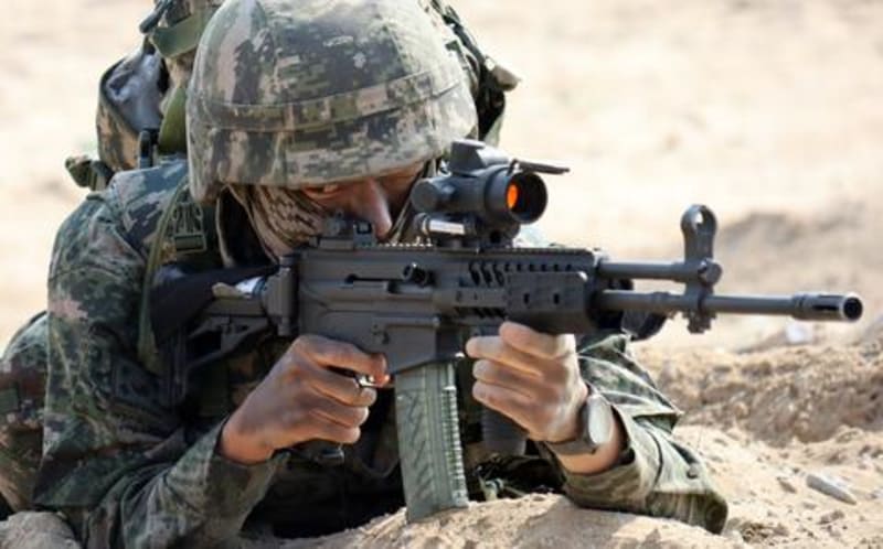 South Korea Military Tracks Guns to Protect Soldiers