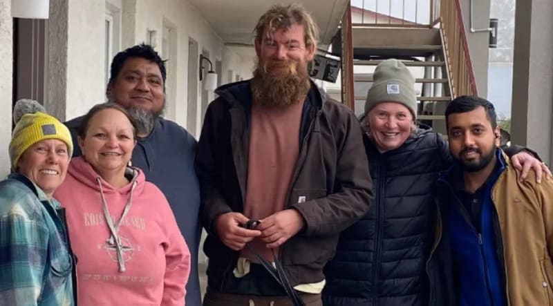 Town of 1,800 Shelters Homeless Man and Dog in Winter Storm