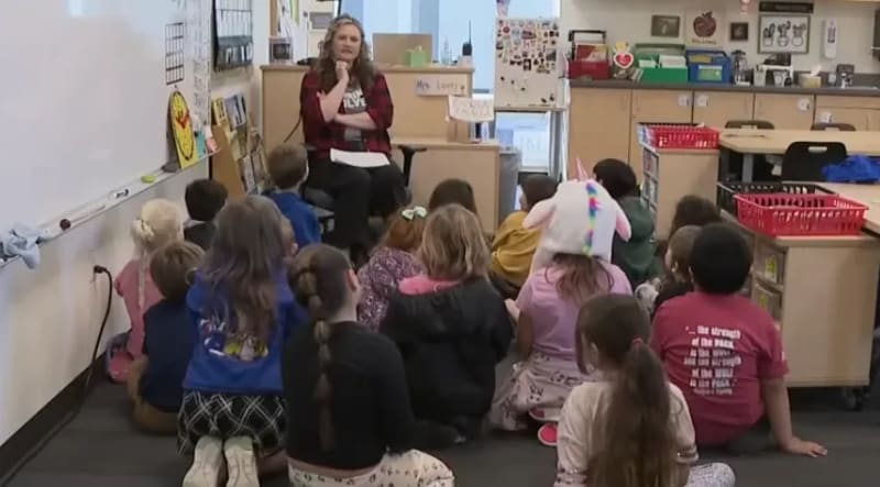 Teacher Surprises First Graders With Real Hats From Drawings