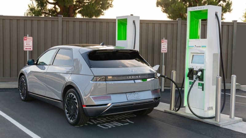 Cheap Used EVs Flooding US Market Through 2028