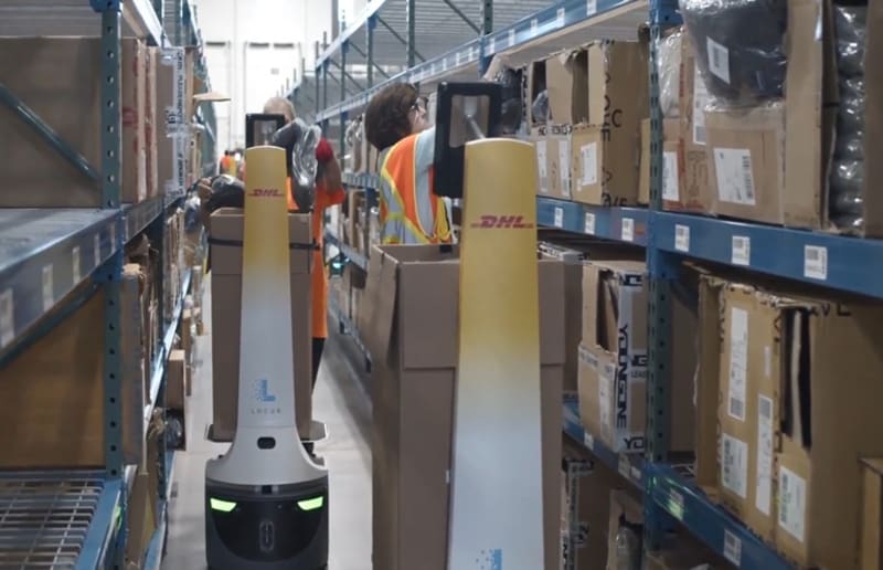 Robots and Humans Working Side by Side Safely in Factories - Image 4