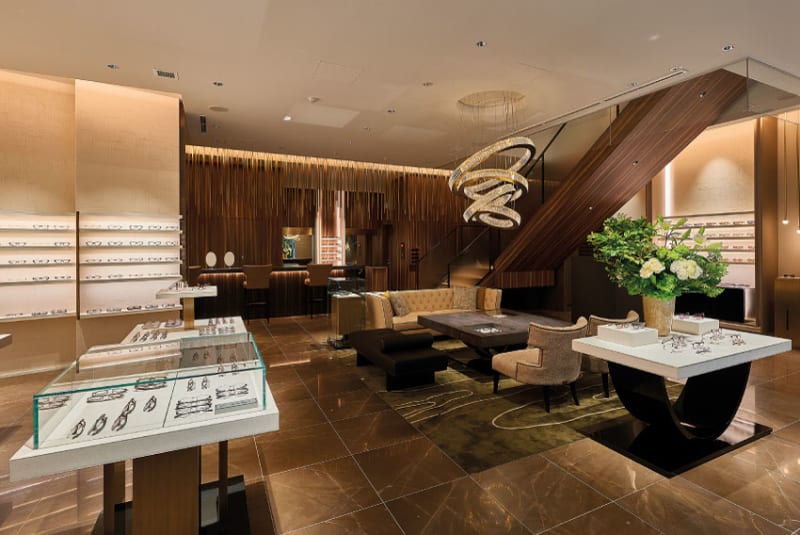 Japan Eyewear Maker Ends 'Glasses Are a Burden' Era