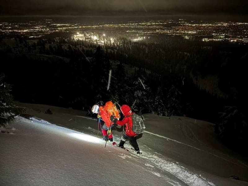 Lost Hiker Rescued at 1% Battery on Mount Seymour