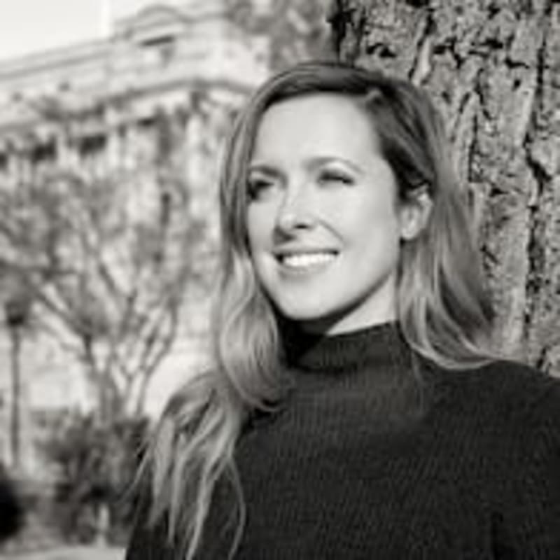 Firefighter Bear-Hugs Deer Across 500 Feet of Thin Ice - Image 2