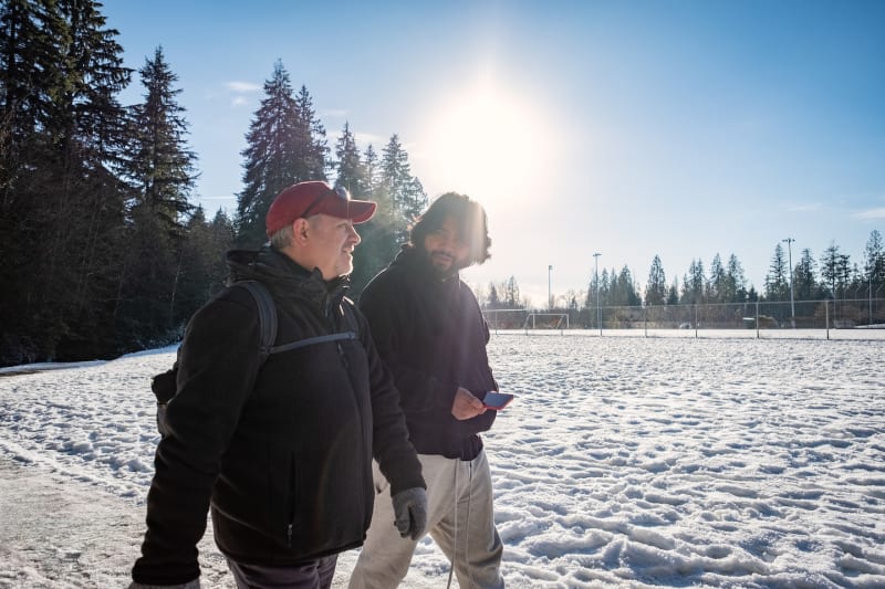 Therapists Take Sessions Outdoors with Walk-and-Talk Therapy