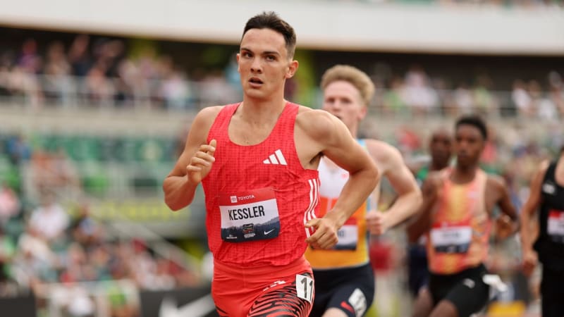 Michigan Runner Hobbs Kessler Breaks 18-Year World Record