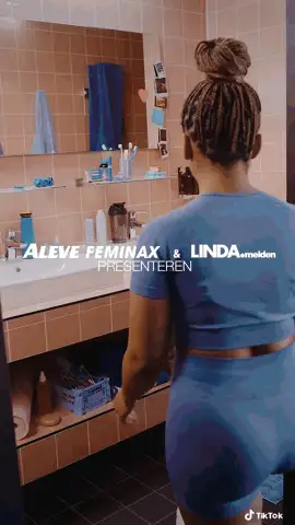 Linda x Aleve - Kelly.gif