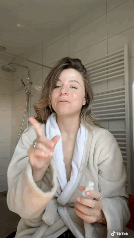 Vichy - Daphne 2.gif