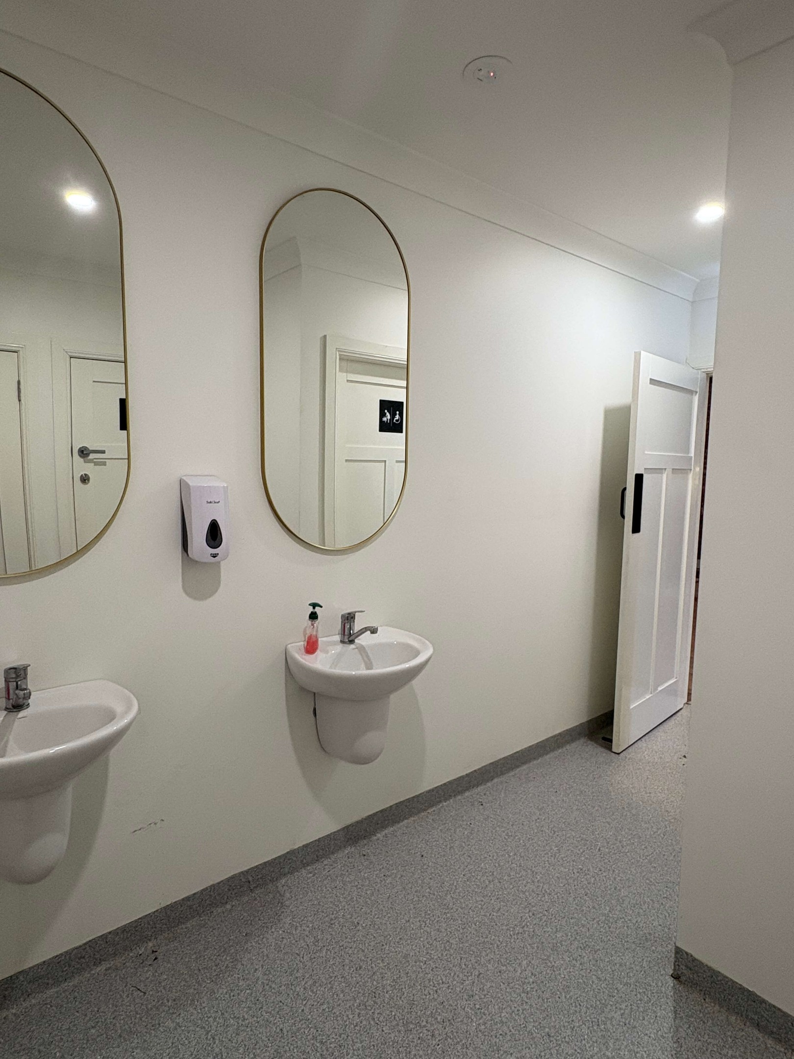 Bath Room