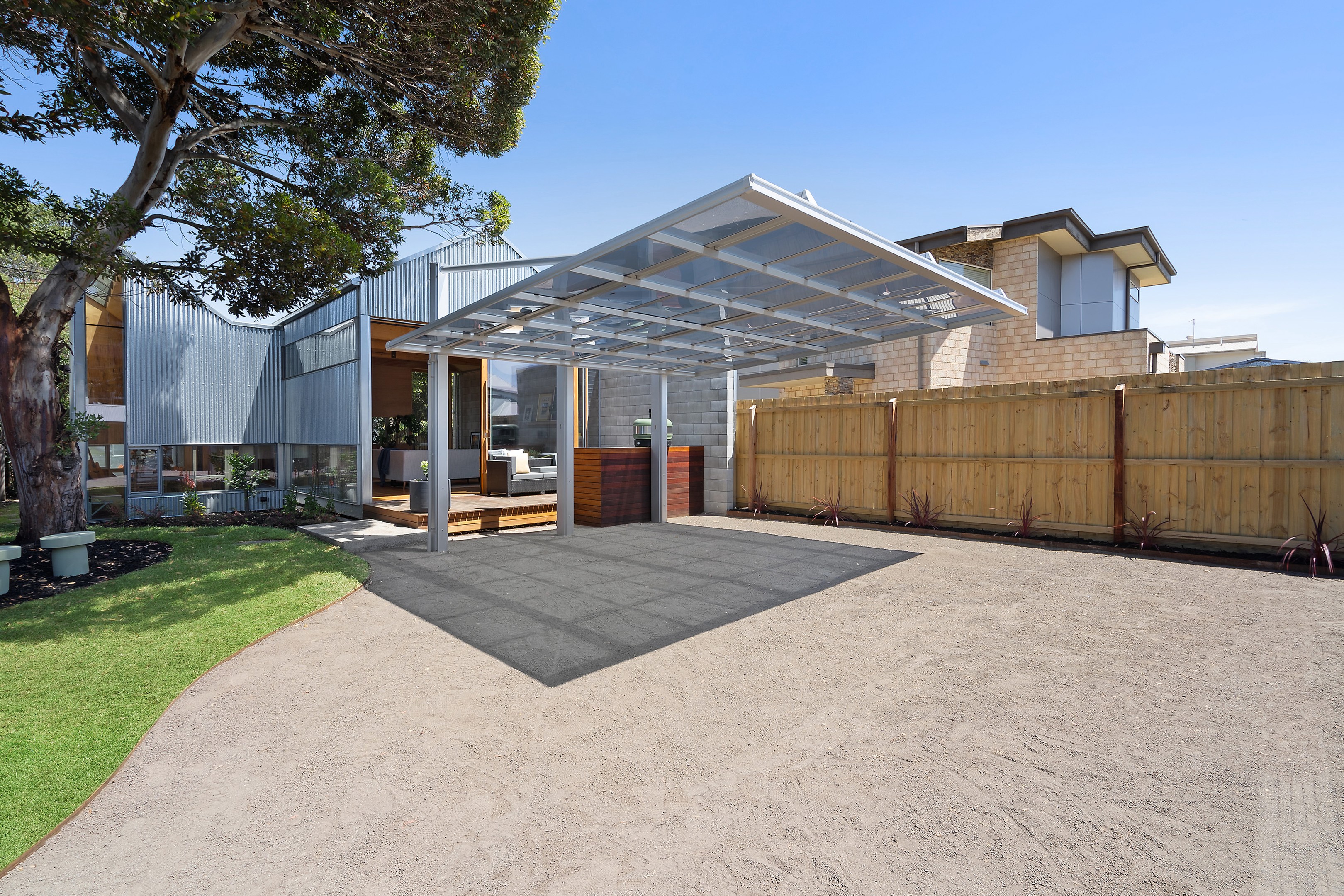 Garage
