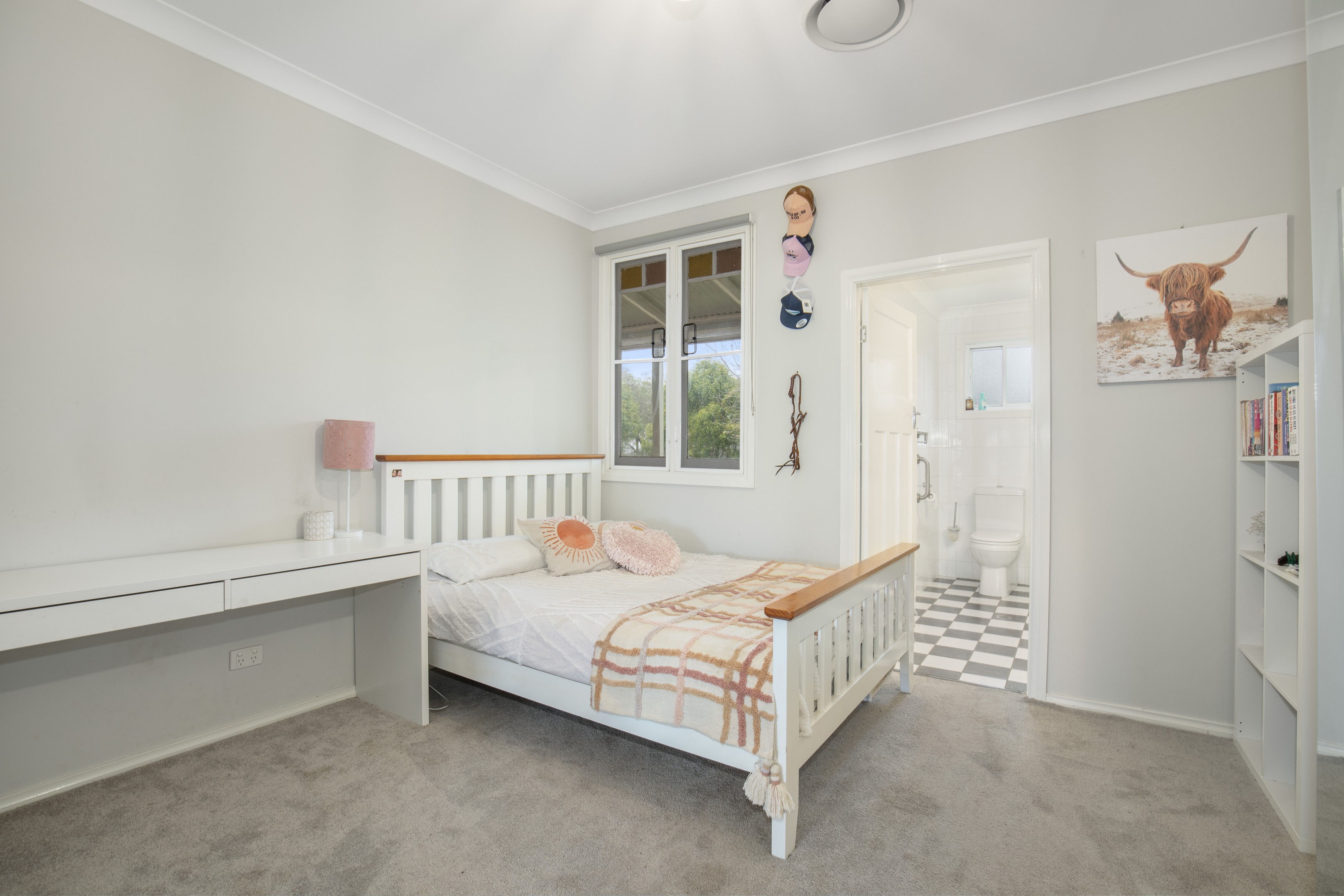 Bed Room