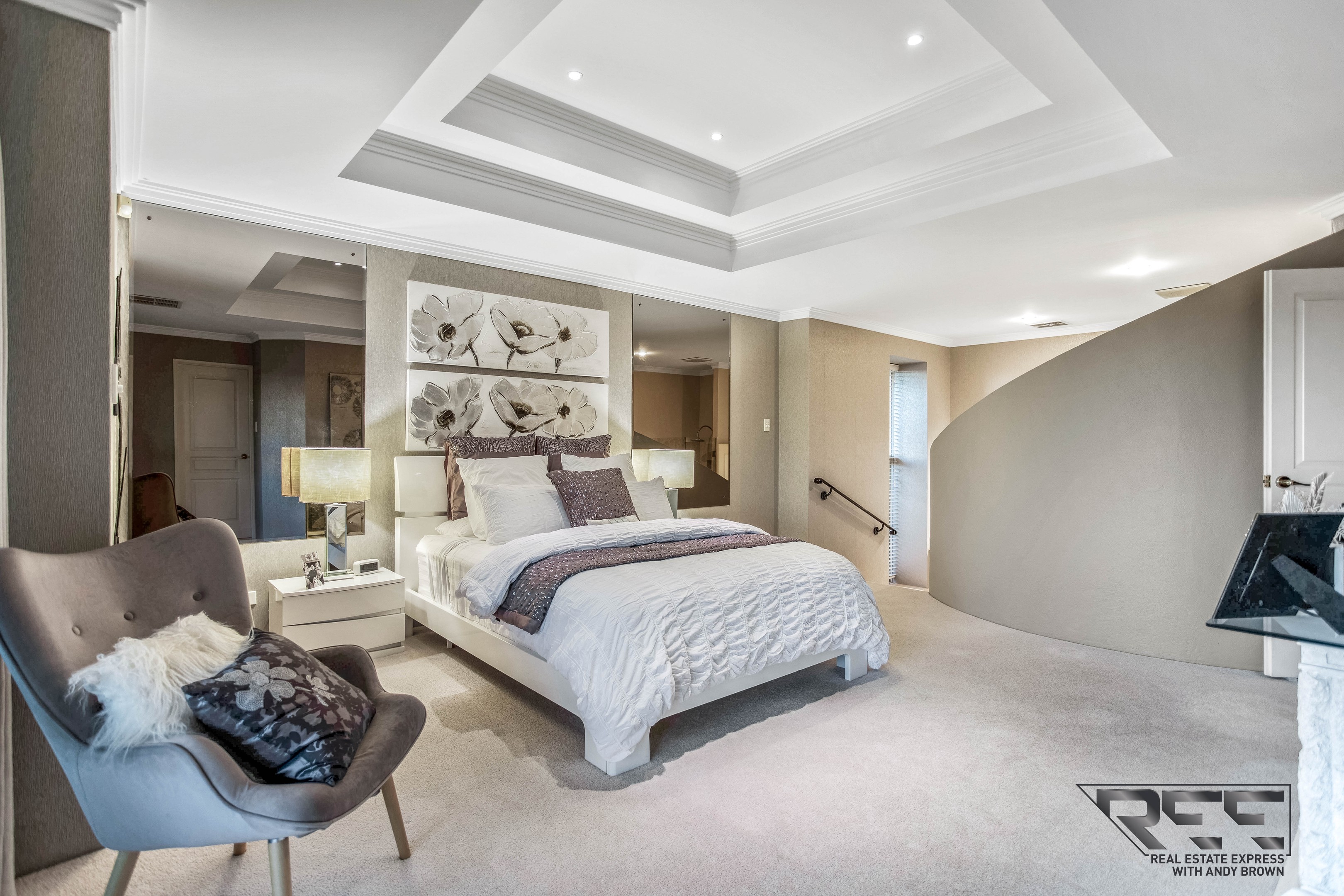 Bed Room