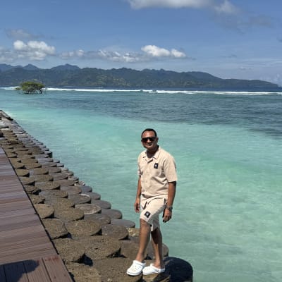 Dinesh Sanghvi