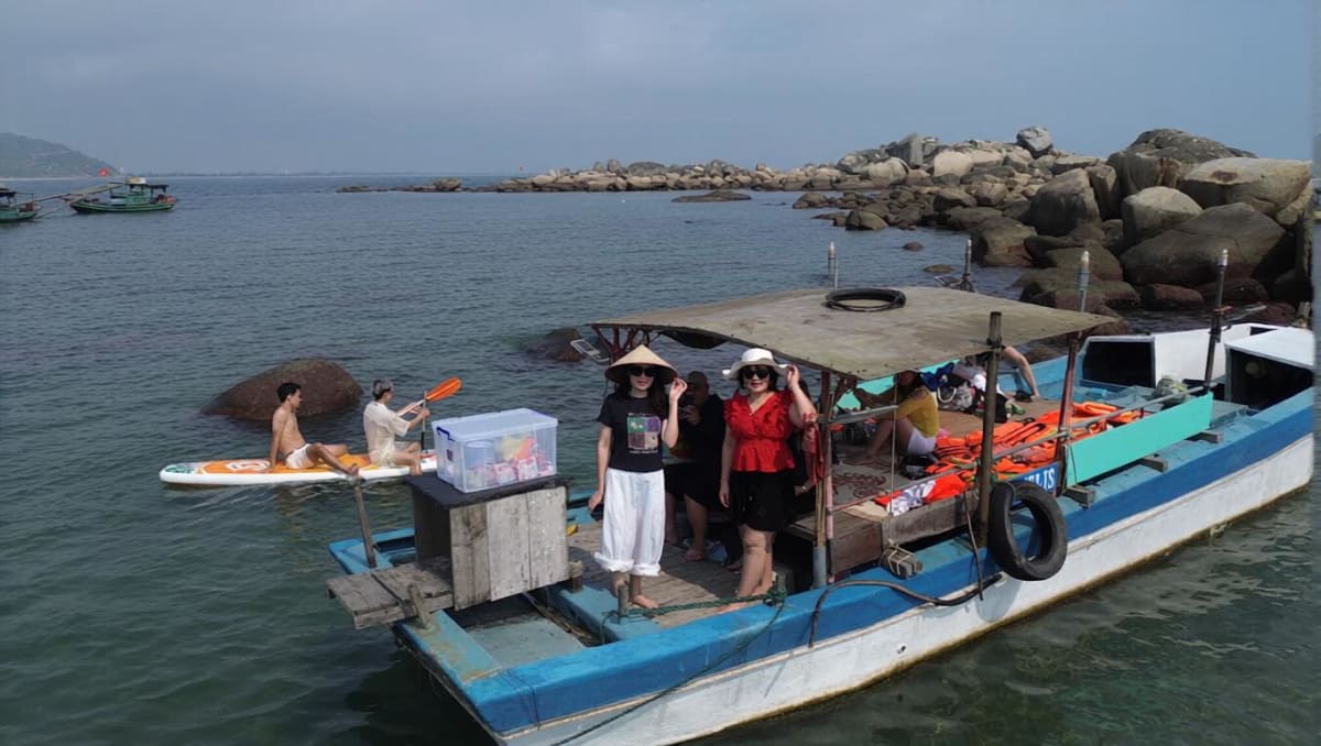 Kinh Nghiệm Du Lịch Biển Thiên Cầm: Bí Kíp "Nên & Không Nên" Trọn Bộ