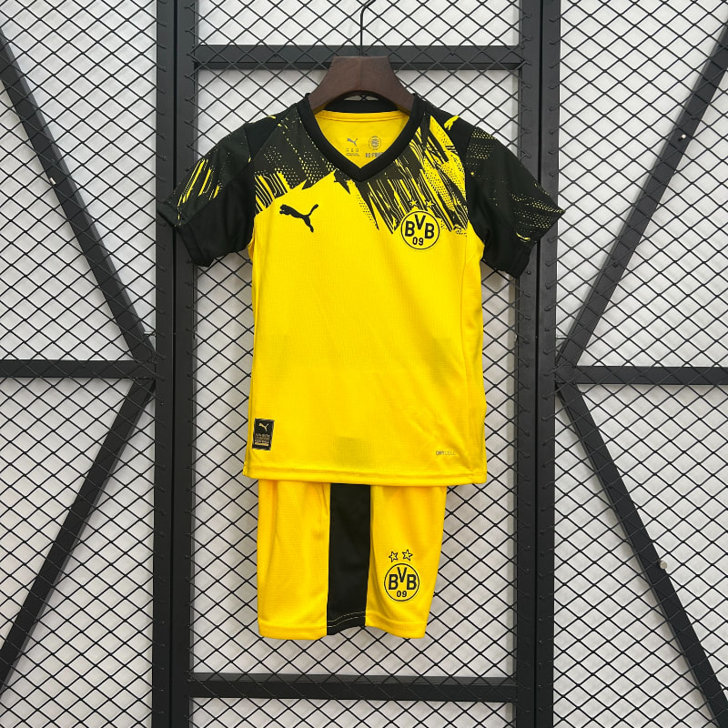 1ª Borussia Dortmund 25-26