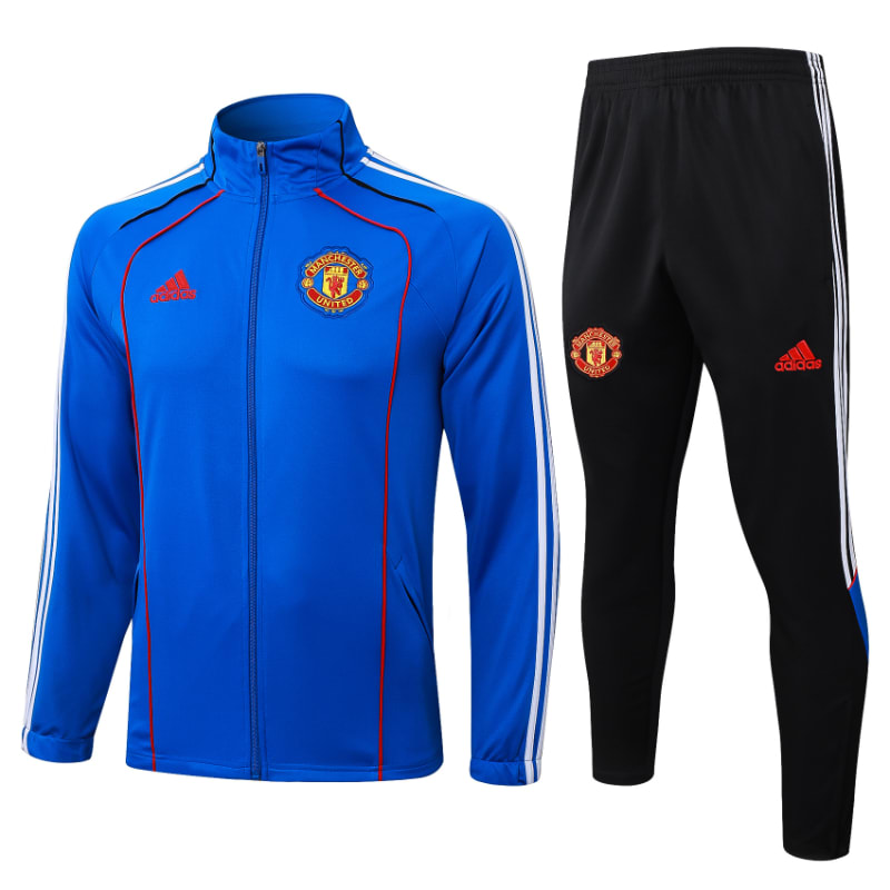 Manchester United A2560