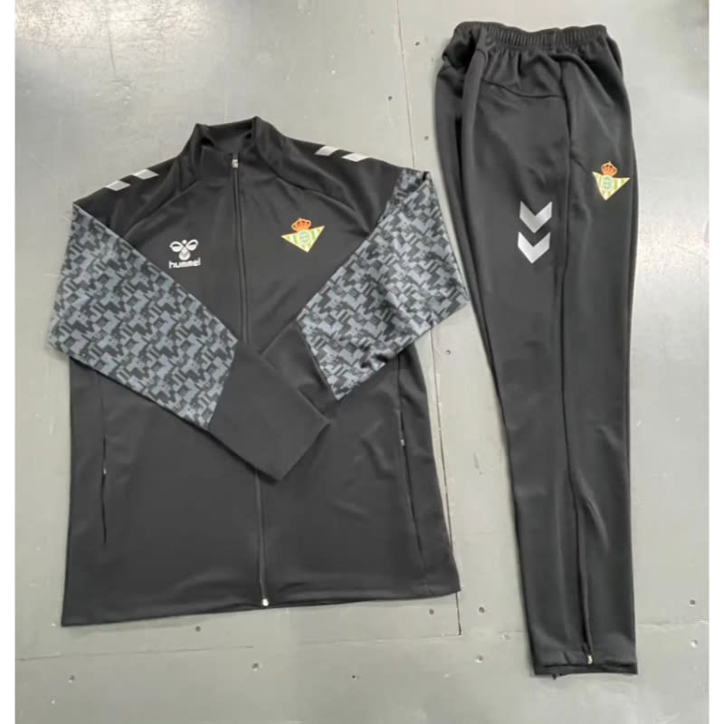 Sudadera+ pantalon Betis 24-25