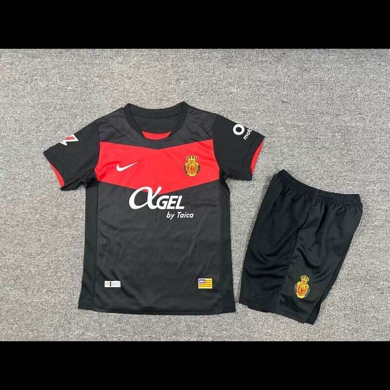 Niño 3ª Mallorca 25-26