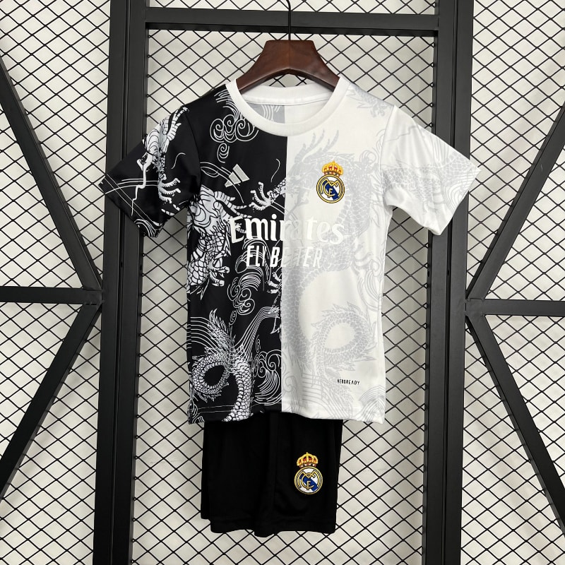 Niño especial Real Madrid 25-26 imagen 3